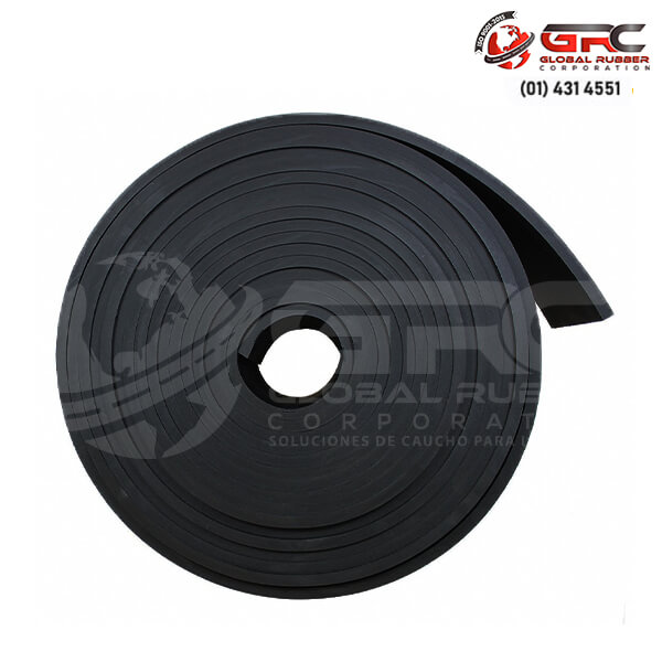 Nuestras Guarderas de caucho son utilizadas para evitar el desgaste mecanico  de la faja debido a la fricción. Son fabricados en caucho de alta resistencia con lona o sin lona.